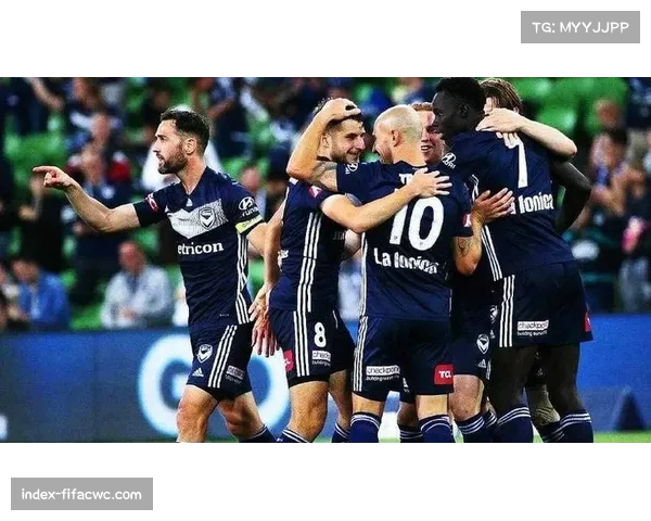 拉赫马尼世界波助墨尔本城大胜珀斯光荣 4-0 获胜